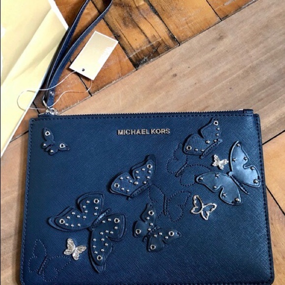 Michael Kors Handbags - Michael Kors XL Zip Navy Clutch Wristlet NEW NWT